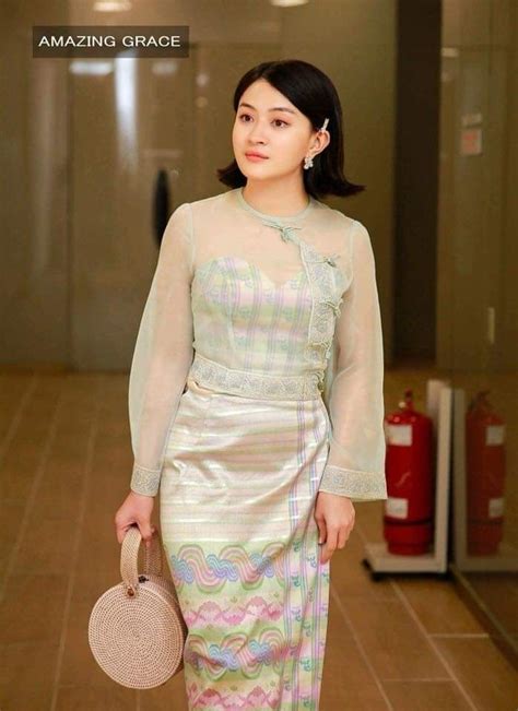 Wutt Hmone Shwe Yi Myanmar Dress Design Traditional Dresses Designs