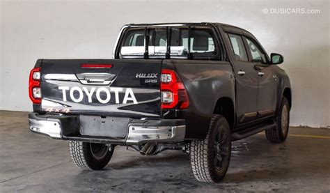 New 2023 Toyota Hilux 4x4 DC 4.0L HI Petrol AT - Black inside black ...