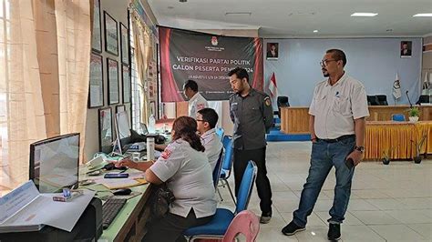 Verifikasi Administrasi Parpol Calon Peserta Pemilu 2024 KPUD Karo