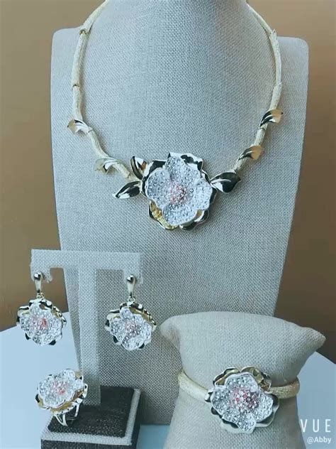 2019 African Jewelry Dubai Costume Jewelry Gold Plated Jewelry Sets 18k