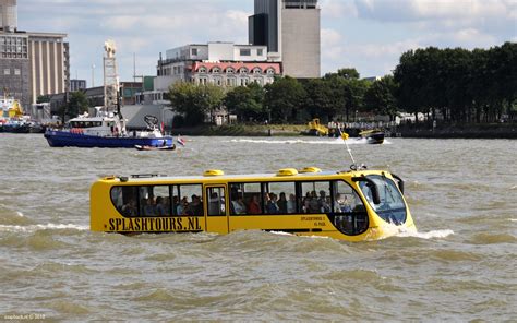 INTERESTING THINGS - Do You Know ??: WATER FLOATING BUS