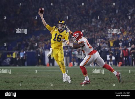 Los Angeles Rams Quarterback Jared Goff 16 Passes Under Pressure From