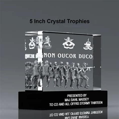 Crystal Award Trophies, 5 Inch(h) at ₹ 1850/piece in New Delhi | ID ...