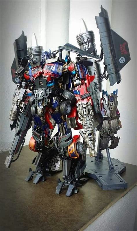 Optimus Prime Jetfire | Optimus prime wallpaper transformers, Transformers cybertron ...