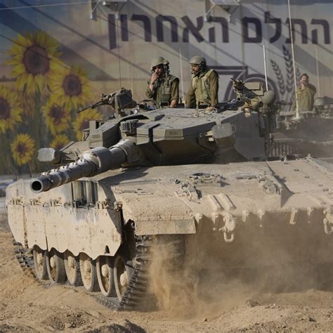 Gaza on edge, 600,000 flee as Israeli troops prepare ground assault ...