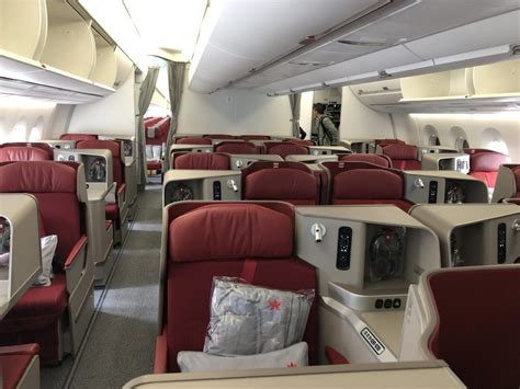 Flight Review: Hong Kong Airlines Business Class Hong Kong to Los Angeles