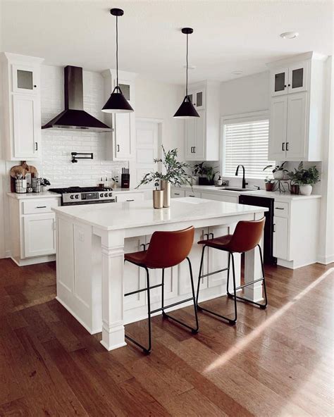 White Cabinet Crown Molding On Tall Kitchen Cabinets Soul Lane