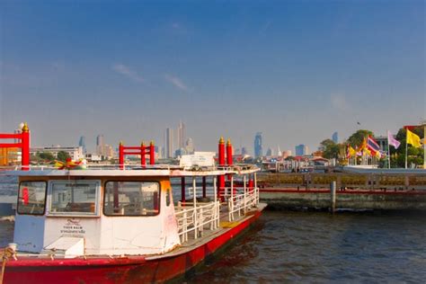 perbedaan kapal ferry express  reguler  bepergian kumparancom