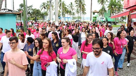 Caminhada Do Outubro Rosa Re Ne Pessoas Em Caraguatatuba E Refor A