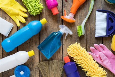 8 Best Natural And Non Toxic Cleaning Products For Your Entire Home