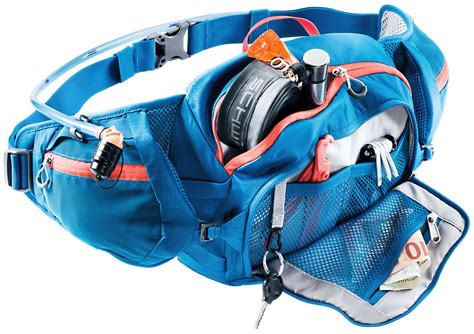 DEUTER Pulse 3 Hipbag im Test - Platzwunder für Rennfahrer und ...