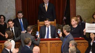 Bne Intellinews Hungarian President Signs Controversial Law Raising