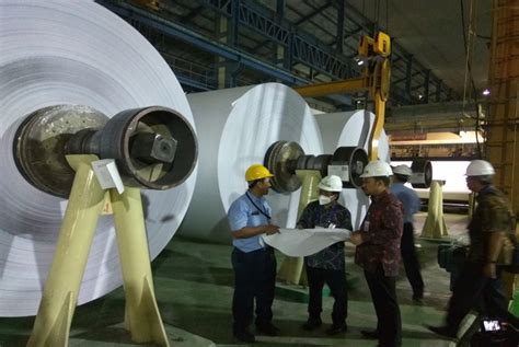 Kemenperin Sebut Industri Pulp Dan Kertas Kian Menggeliat Republika