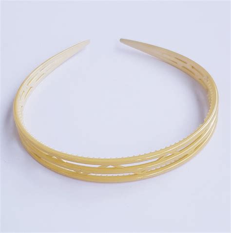 Ободок для волос пластмассовый. zlatto-jewelry