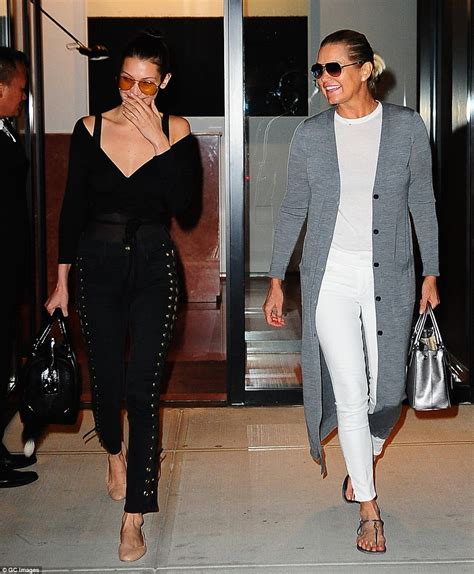 Bella Hadid Shows Off In Eye Popping Bikini While Relaxing In St Barths Daily Mail Online