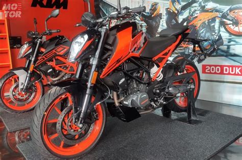 Cek Harga Motor Sport Baru Cc Model Naked Desember Paling