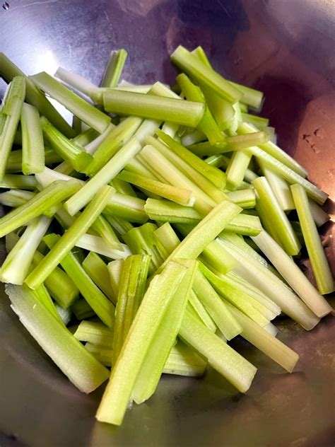 Stir Fry Shredded Meat Celery And Dried Tofu Dougan Oh Snap Let S Eat