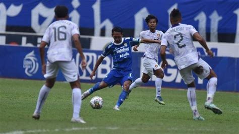 Bingung Kalah Dari Persik Marc Klok Kalau Laga Dilanjutkan Jam Lagi