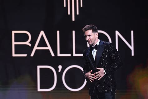 Lionel Messi Gana Su Séptimo Balón De Oro Galería Fotográfica