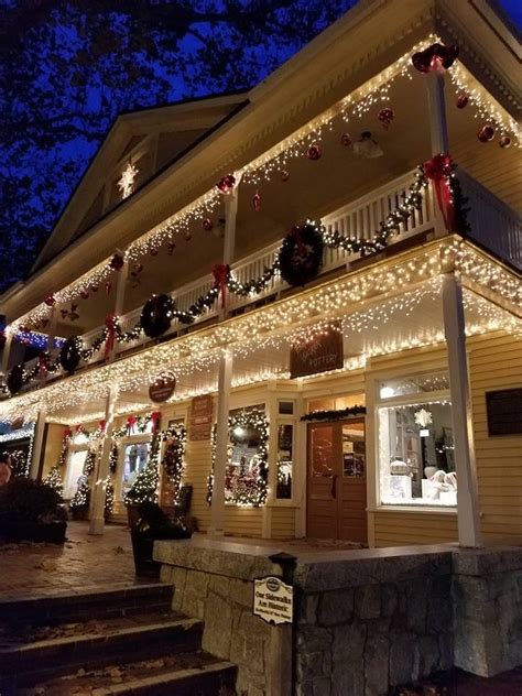 Christmas Lights – Dahlonega's Old Fashioned Christmas