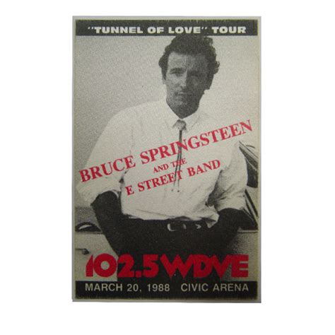 1988 Bruce Springsteen and the E. Street Band Tunnel Of Love Tour ...