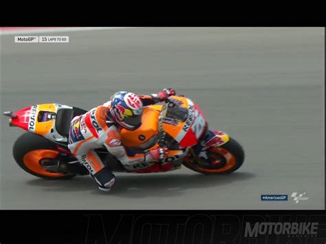 Motogp Austin Pedrosa Se Lleva Por Delante A Dovizioso