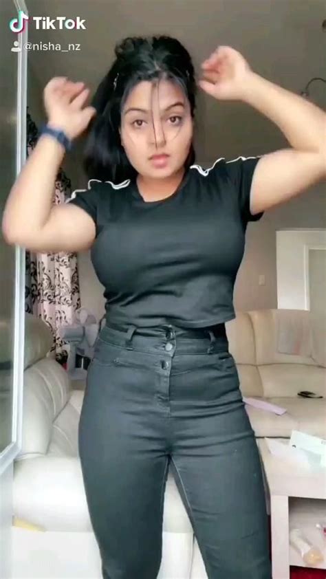 Pin By Pummy On Nisha Sharma Indian Beauty Saree Hot Dresses Tight Indian Beauty