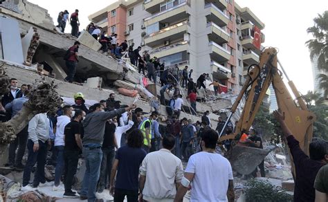 Terremoto En Turquía Deja Al Menos 4 Muertos Y 152 Heridos