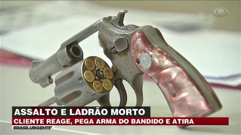 Sp V Tima Reage Toma Arma E Mata Bandido Durante Assalto Youtube