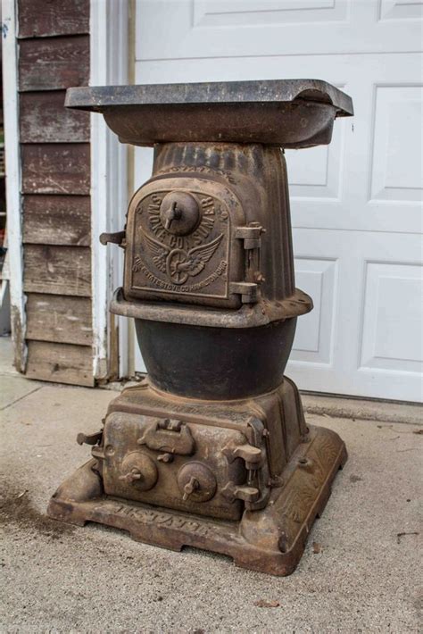 104 Best Potbelly Stoves Images On Pinterest Antique Stove Wood