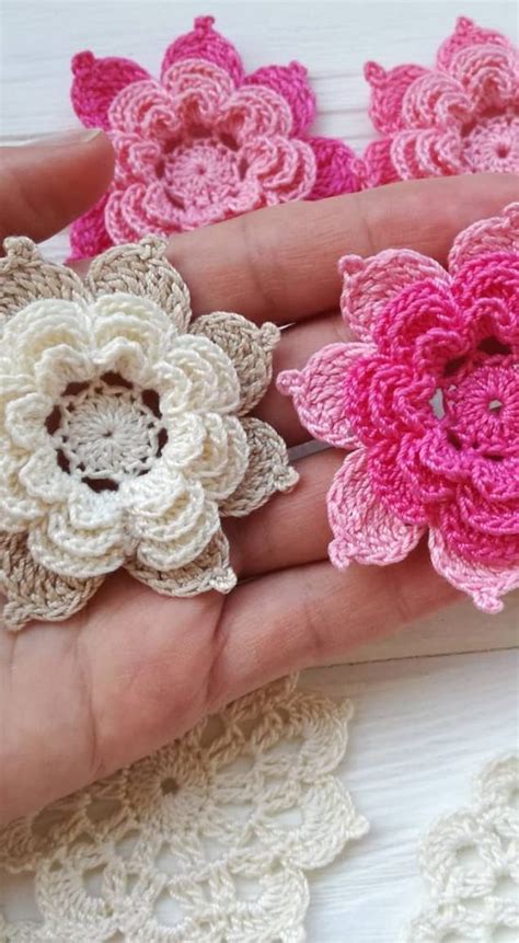 9 Easy And Free Crochet Flower Patterns Megan Anderson Knittingway