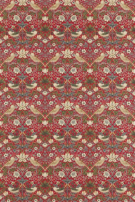 Strawberry Thief Par Morris Cramoisi Ardoise Tissu Wallpaper Direct