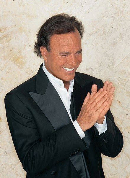 Julio Iglesias Wikipedija Prosta Enciklopedija