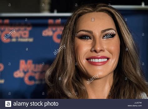 With Wax Figure Fotos Und Bildmaterial In Hoher Aufl Sung Alamy