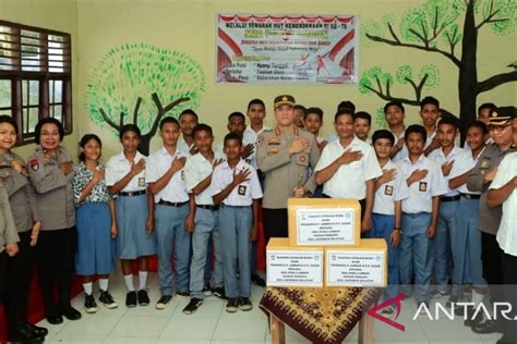 Polresta Ambon Laksanakan Program Peduli Budaya Literasi Buku Antara