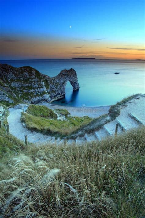 Durdle Door Sunset stock photo. Image of cloudscape, head - 32958104