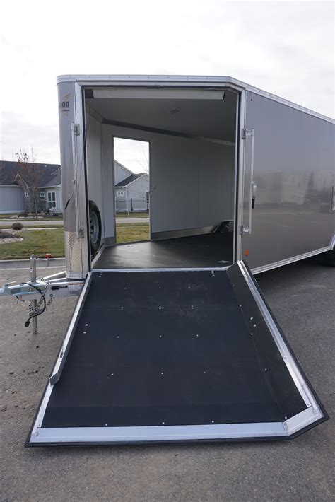 24′ Ultra Light Aluminum Enclosed Trailer Rental - Rent For Fun Luxury ...