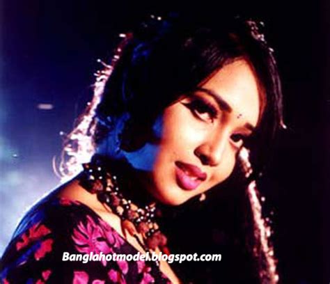 Poly Dhallywood Cinema Bangladeshi Hot And Sexy Film Actress Cleavage