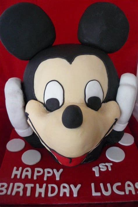 Mickey Mouse Decorated Cake By Laurasprinkles Cakesdecor