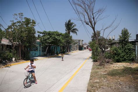 SCOP SCOP entrega nuevas vialidades en Lázaro Cárdenas con inversión