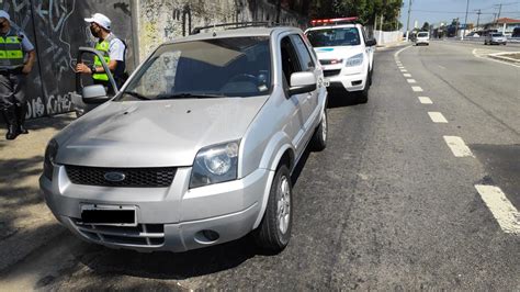 Polícia Militar Apreende Carro Com Mais De R 4 Milhões Em Multas Em