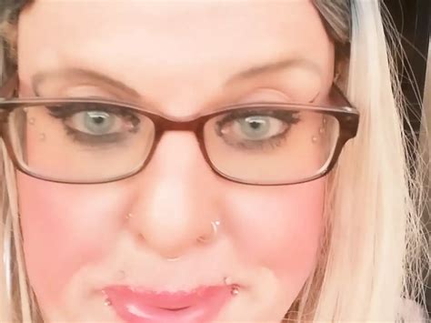 Stefanie TS Smoking A Cigarette Shemale Porn D XHamster