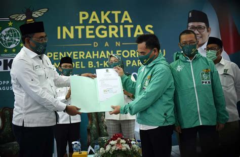 Pkb Serahkan Pakta Integritas Dan Penyerahan Form Kpu Economic