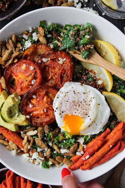 Warm Avocado Ranch Kale Salad Wry Toast Crowd Pleasers