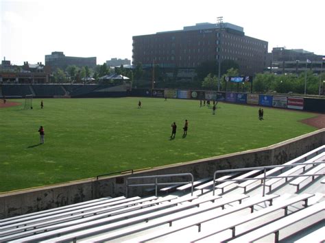 Best Seats At Canal Park Akron Rubberducks The Ballpark Guide