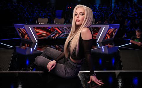 Обои hot sexy model на рабочий стол картинки с раздела Девушки