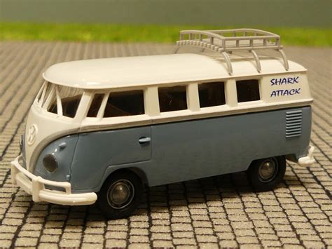 Modellspielwaren Reinhardt 1 87 Brekina 1263 VW T1 B Bus Shark