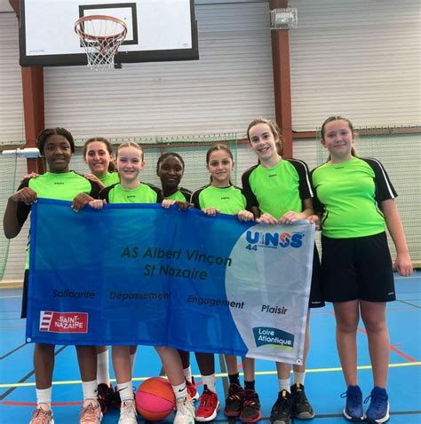 Quipes Benjamines Filles Championnes D Partementales De Basket Ball