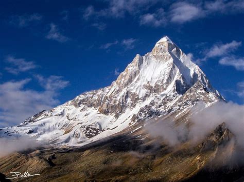 Shivling mountain | Mountains in india, Himalayas, Wonder