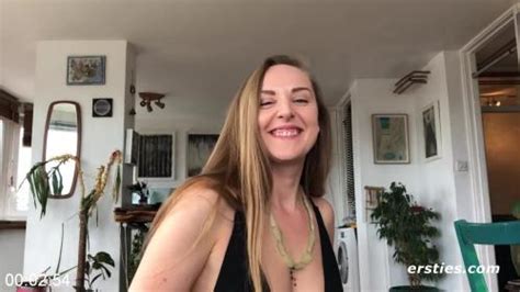 Sweet Sexy Sarah Enjoys Playing Piano Nude Intporn Forums